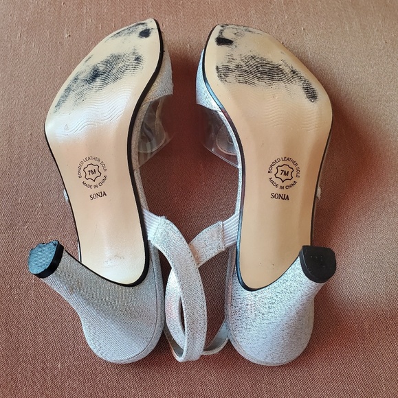 Late 90's Metaphor Silver Heels - Picture 5 of 6